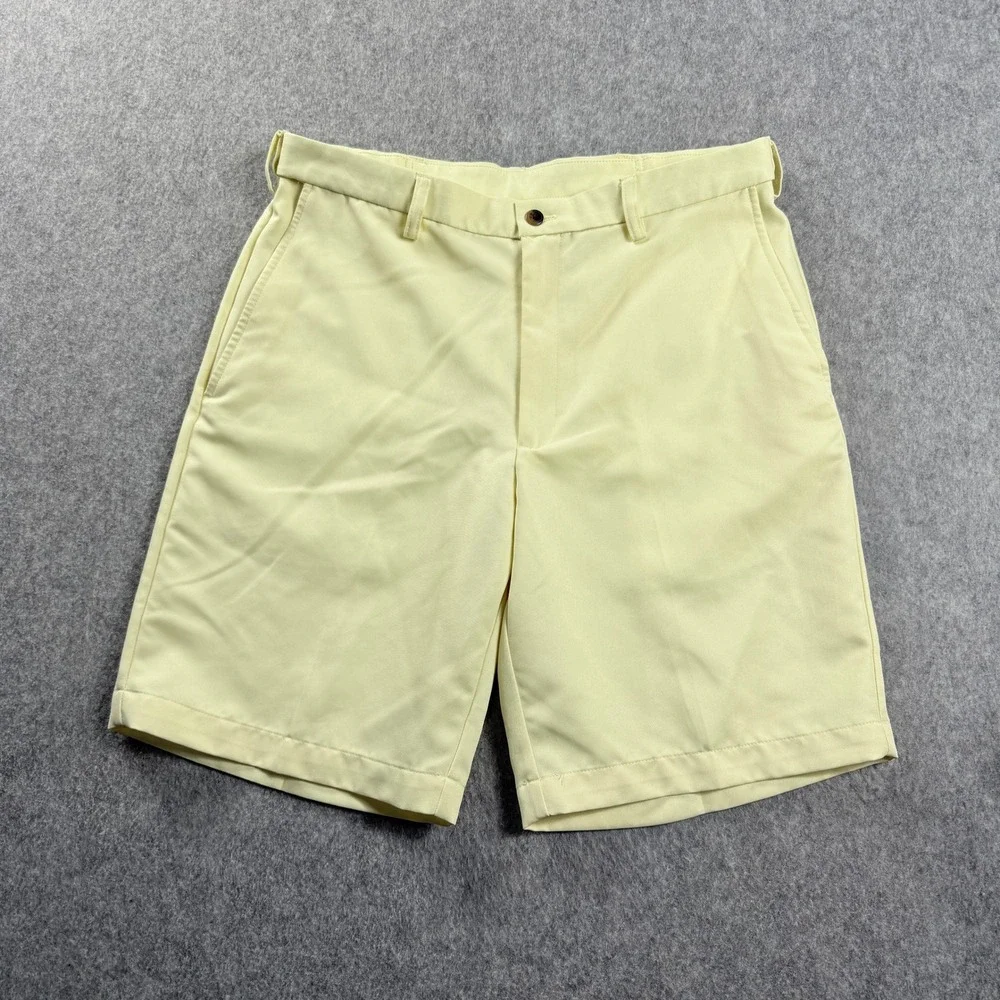 Haggar‎ Men's Shorts 32 Light/Butter Yellow Flat Front Casual Summer